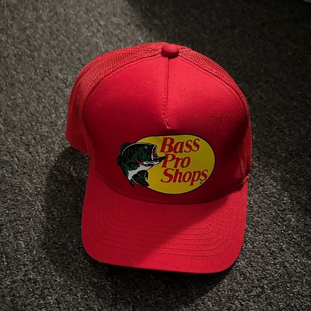 Bass Pro Shops Red Mesh Cap